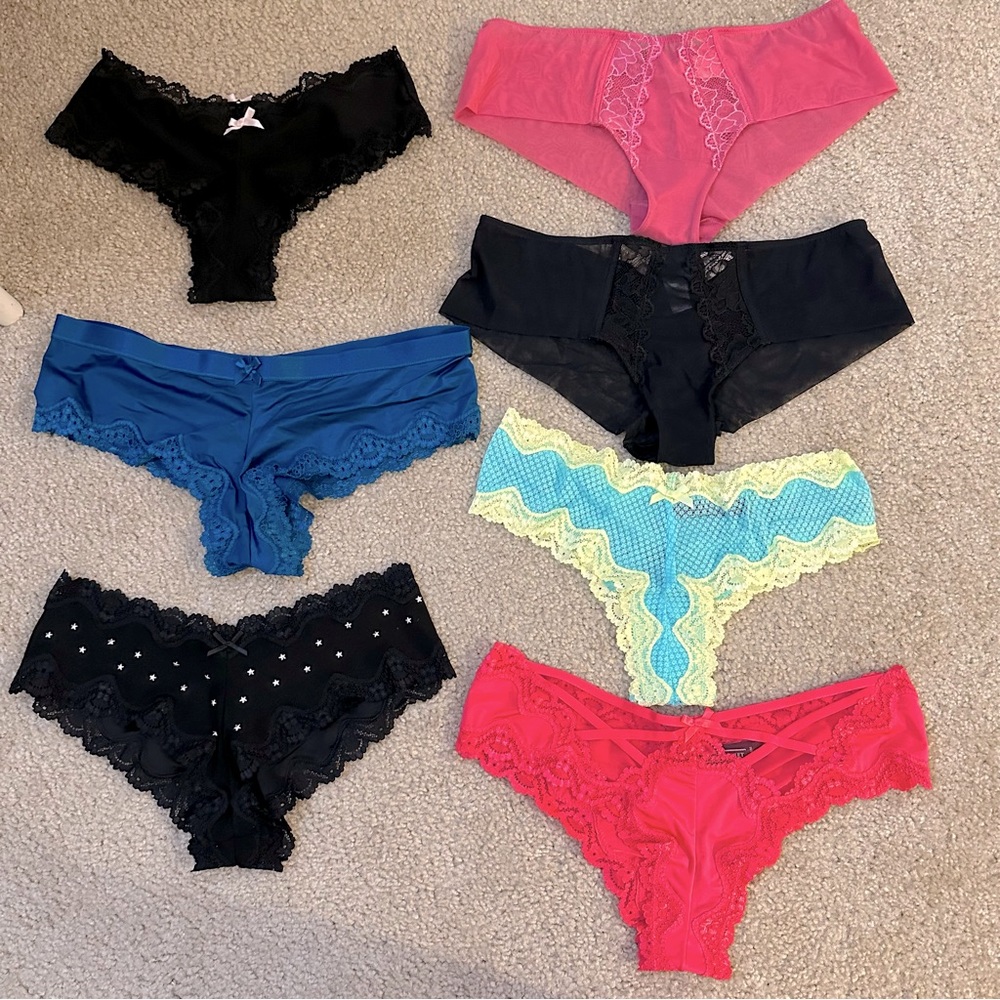 NWT Victoria’s Secret Panties, size M - lot of 7